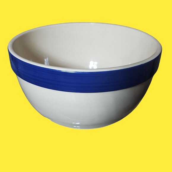 Vintage Cordon Bleu Pottery Mixing Bowl Large 9 3/4" x 5 3/4" - Picture 3 of 7
